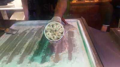 8 Fahrenheit Ice Cream