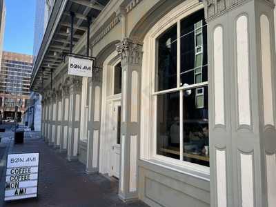 Cafe Bon Ami