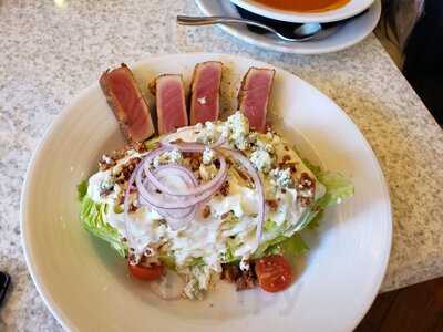 Grill 55 At The Renaissance