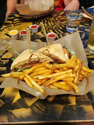 Rosamunde Sausage Grill