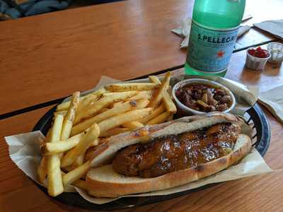 Rosamunde Sausage Grill