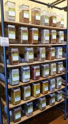 Artisano's Oils & Spices