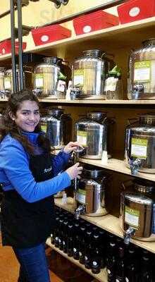 Artisano's Oils & Spices