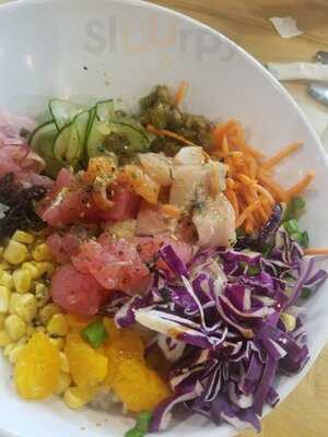 Hi Tide Poke & Raw Bar