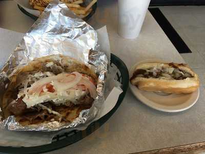 Mike's Chili & Gyros