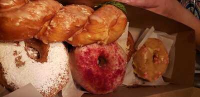Doe Donuts