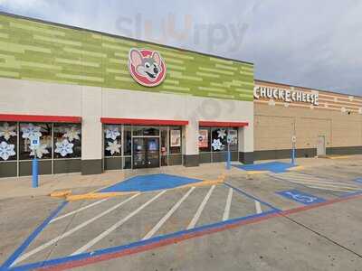 Chuck E. Cheese