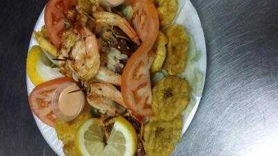 Lechonera El Sazon Criollo