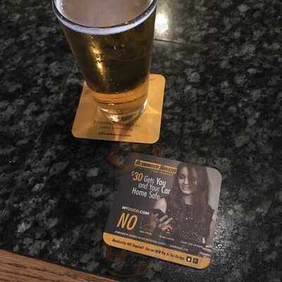 Louie's Pub And Grill