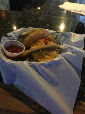 Louie's Pub And Grill