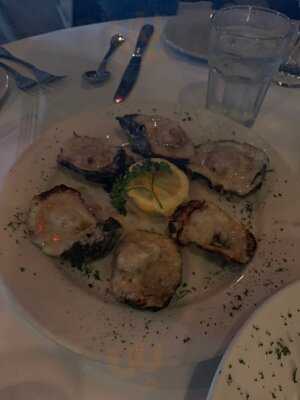 Hal's "the Steakhouse"