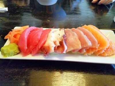 Katsura Sushi Bar West