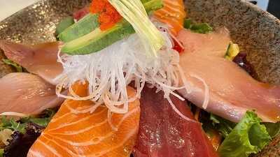 Cho Sushi Japanese Fusionee