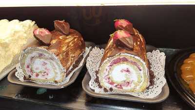 Los Gauchitos Restaurant And Bakery