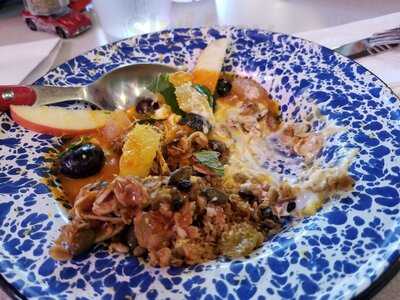 Molly's Rise And Shine