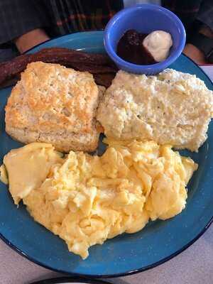 Molly's Rise And Shine