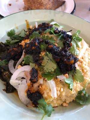 Molly's Rise And Shine