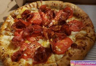 Greek's Pizzeria