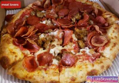 Greek's Pizzeria