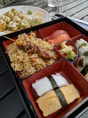 Sushi Zushi Of 5th Street