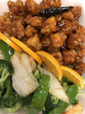 Jin Jin Chinese Restaurant