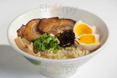 Music Box Karaoke & Sushi Lounge