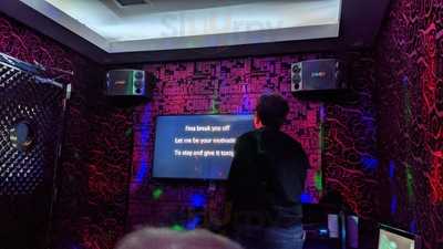 Music Box Karaoke & Sushi Lounge