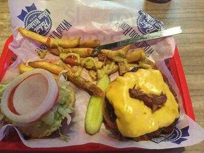 Moe's & Joe's Bar And Grill