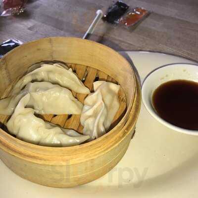 Doc Chey's Noodle House