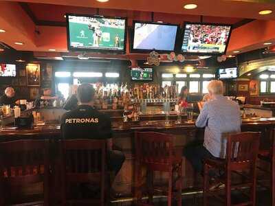 Tilted Kilt Pub & Eatery