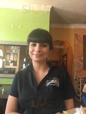 Jalisco's Restaurant & Bar