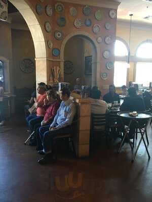 Jalisco's Restaurant & Bar