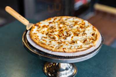 Bellacino's Pizza & Grinders