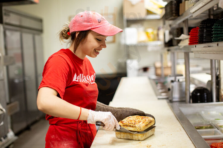 Bellacino's Pizza & Grinders