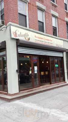 Calientito Deli, Restaurant & Lounge