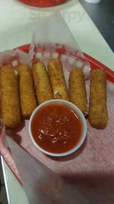 Rz Sports Bar & Grill