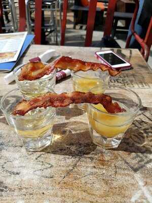 Brothers Bar And Grill