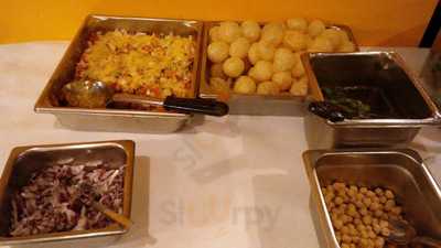 Paradise Biryani Pointe