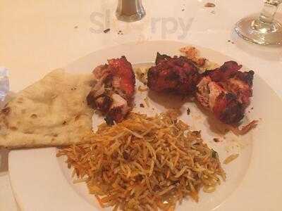 Paradise Biryani Pointe