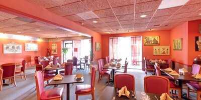 Paradise Biryani Pointe