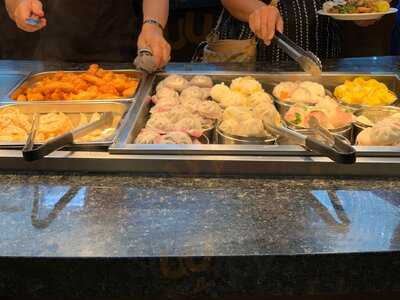 Lin's International Buffet