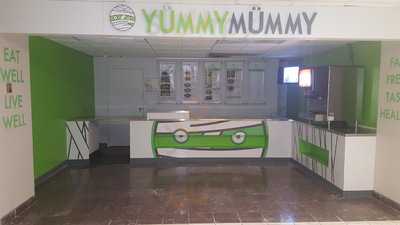 Yummy Mummy