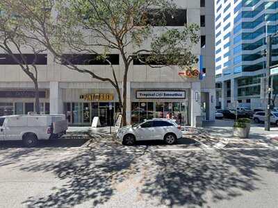 Tropical Smoothie Cafe