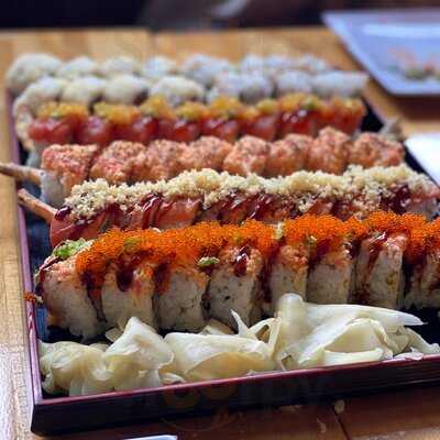 Moshi Moshi Sushi & Izakaya