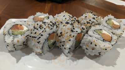 Islands Sushi & Pupu Bar