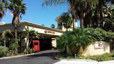 Islands Sushi & Pupu Bar