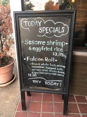 Satto Thai And Sushi