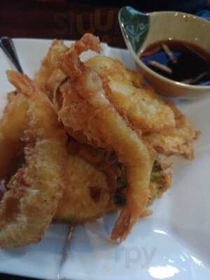 Satto Thai And Sushi