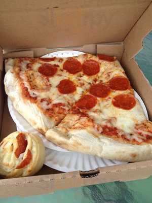 Mungie's Italian Express