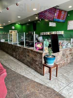 7 Degrees Ice Cream Rolls & Boba Tea